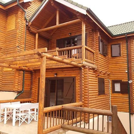 Zissis-suite Holiday home